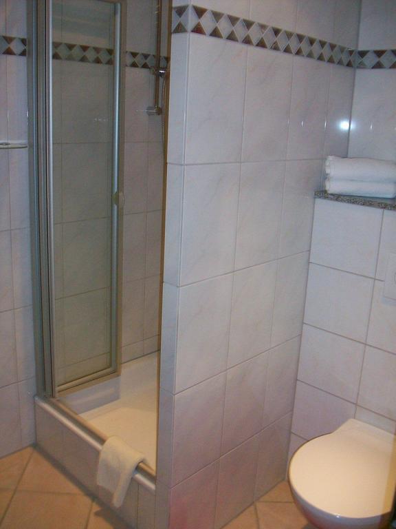 Gasthaus Zum Engel Fischerbach Room photo